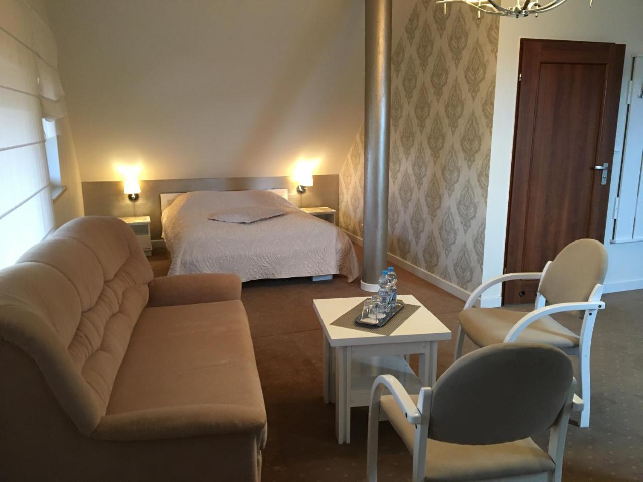 Hotel Magnolia Sitkowka-Nowiny 외부 사진